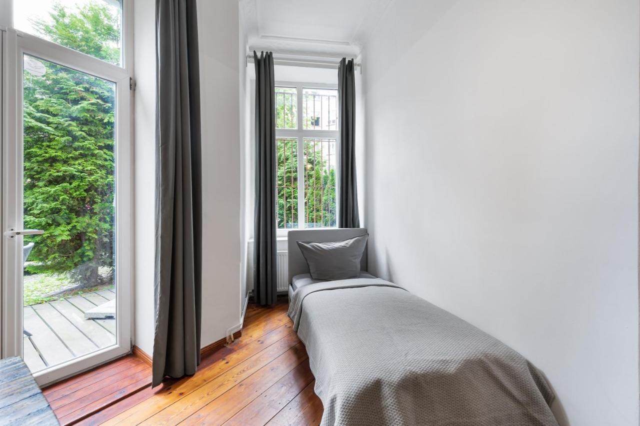 Großes Apartment im Kiez Berlin Exterior foto